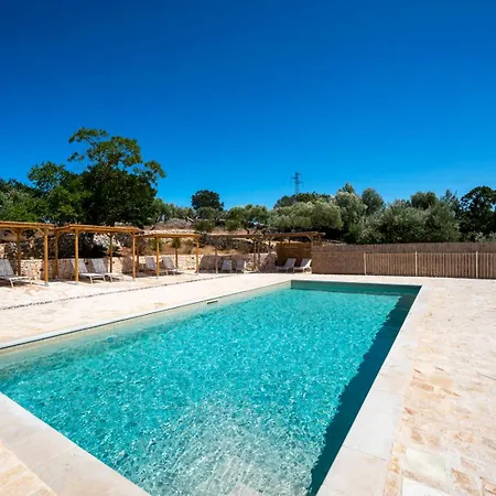 Charming Trulli With Pool & Jacuzzi *