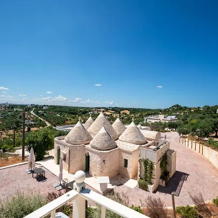 Вилла Charming Trulli With Pool & Jacuzzi