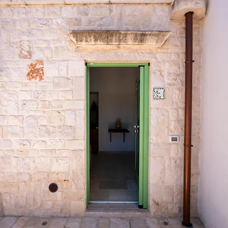 Вилла Charming Trulli With Pool & Jacuzzi *