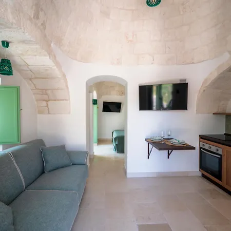 Charming Trulli With Pool & Jacuzzi * Alberobello