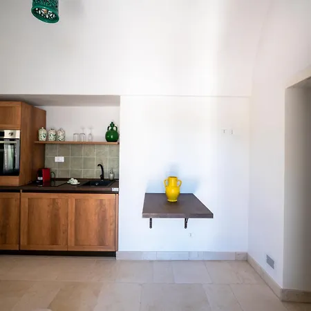 Villa Charming Trulli With Pool & Jacuzzi Alberobello