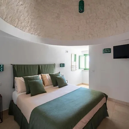 Charming Trulli With Pool & Jacuzzi *