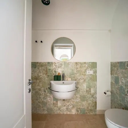 Вилла Charming Trulli With Pool & Jacuzzi