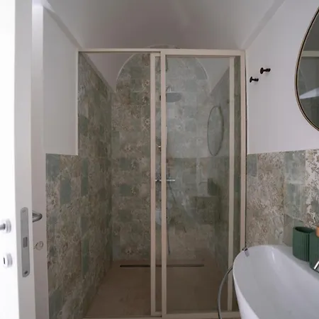 Charming Trulli With Pool & Jacuzzi * Альберобелло